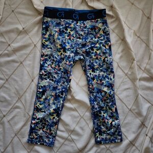 GapFit Floral‎ Print Mid-Rise Capri Leggings – Size M